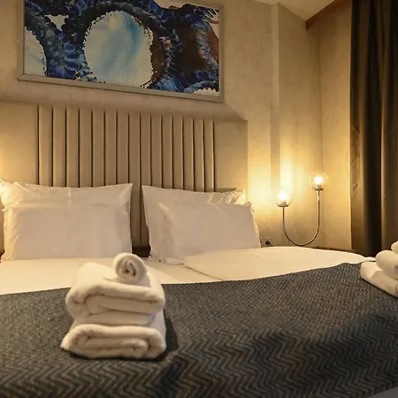 Foldana Hotell 4*