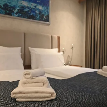 Foldana Hotell 4*