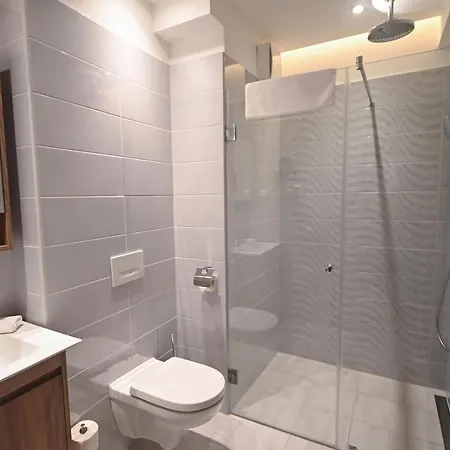 Hotell Foldana 4*