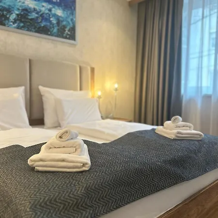 Foldana Hotell 4*