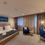 Foldana 호텔 4*