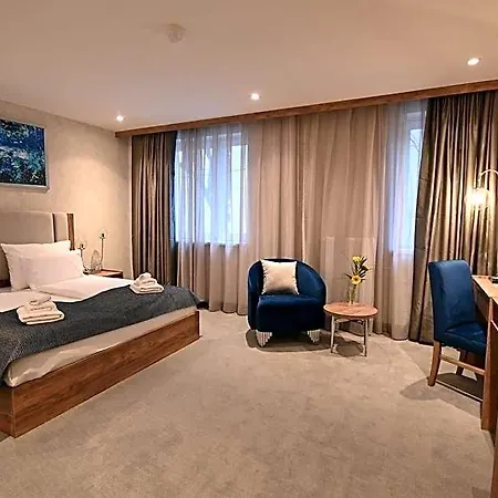 Foldana Hotel 4*